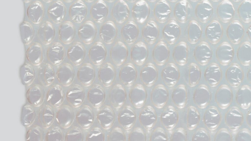 Com’è nato il pluriball? Storia ed usi oggi 2 Com’è nato il pluriball? Storia ed usi oggi 1